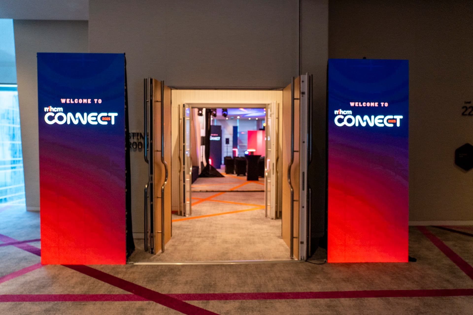 Entrance Digital Banners